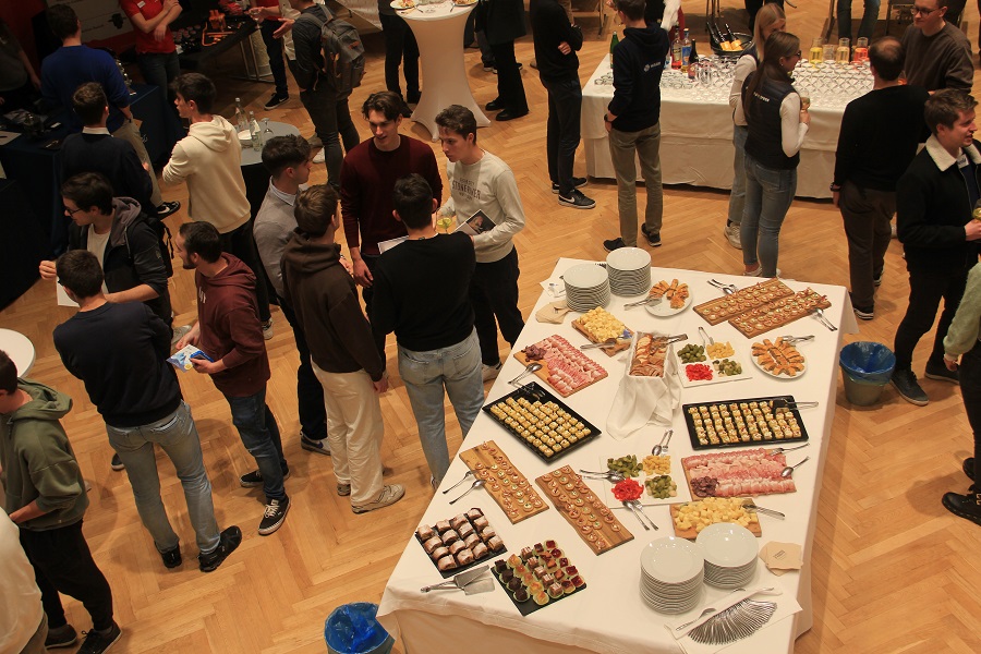 Buffettisch Talente - Aperitivo 2023 München