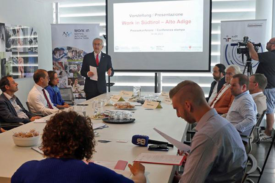 Pressekonferenz - Work in Alto Adige